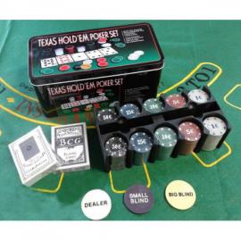 Покер сет карти с 200 чипа, 2 тестета карти и покривка за Blackjack