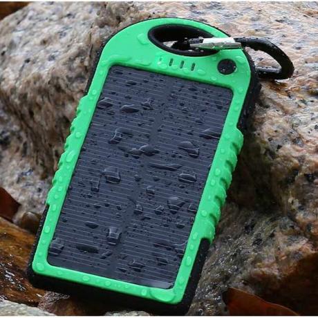 Ударно и влаго устоичива външна соларна батерия 20000mAh